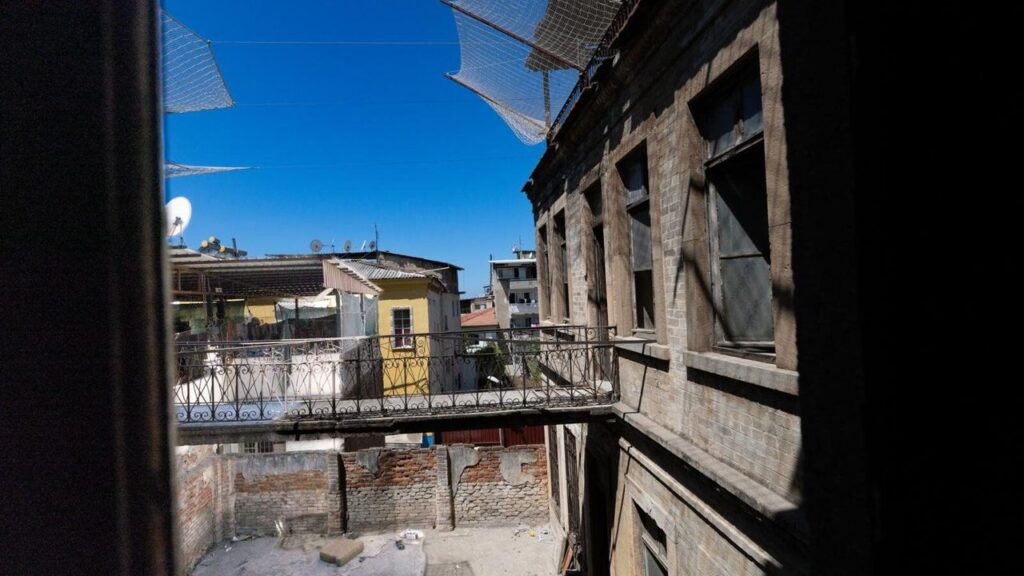 İzmir’in Tarihi Mirası Cihan Palas Yeniden Şahlanıyor