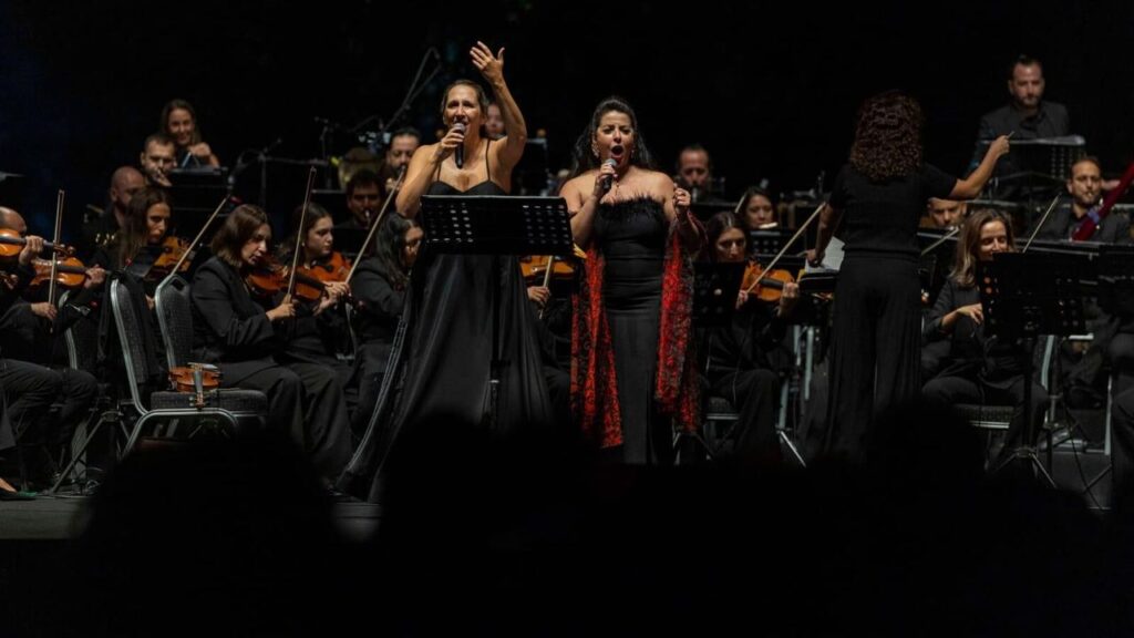 İzmir Oda Orkestrası Sezonu Görkemli Bir Gala İle Açtı